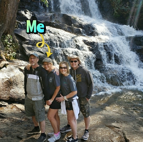 Meet your Posher, Holly - Picture 4 of 7